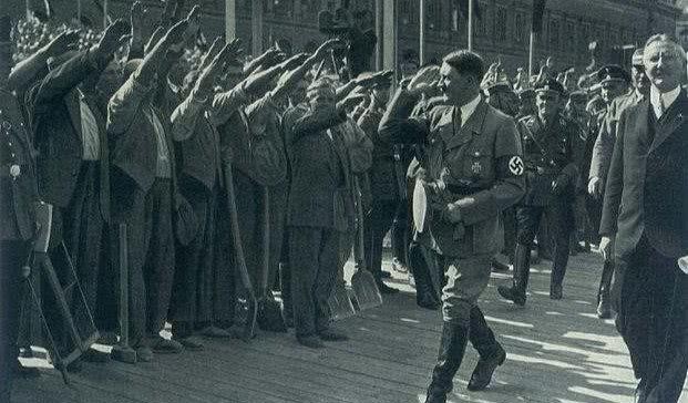 二战|二战中,德国为什么没有称霸世界的想法?在元首自传里说得很清楚