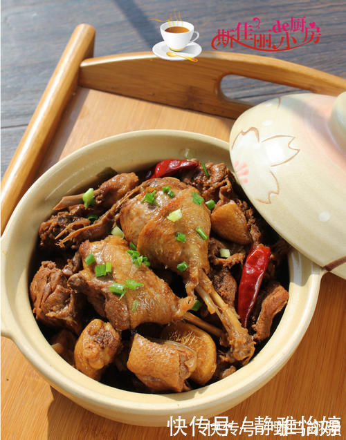 鸭肉|它比鸡猪肉便宜，比牛羊肉滋补，好吃不上火，秋天不懂吃它可惜了