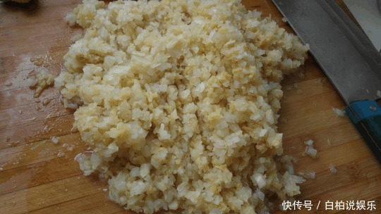 老妈做的这种馅的饺子, 绝大部分人没吃过, 简直是人间美味!