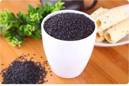 黑色食物|人过五十不想中风,尽量少碰1物,远离3习,长寿才会不离不弃