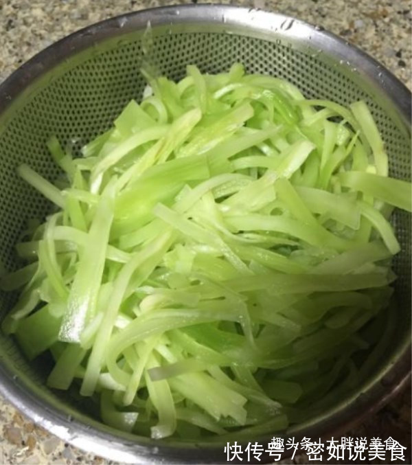 深秋期间大多数人没有食欲，不如试试这美味，清香鲜嫩爽口，超赞