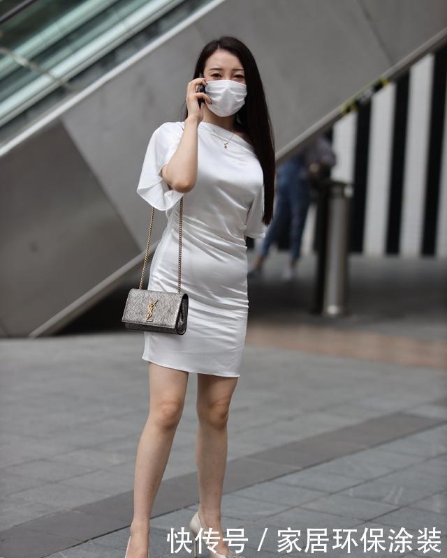 装扮|细说夏日的装扮,连衣裙穿搭时尚又省心,轻松穿出优雅又清爽的美