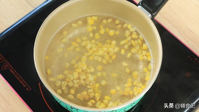 玉米粒|秋季给孩子穿衣,记住这4个“穿衣法则”,感冒生病少一半