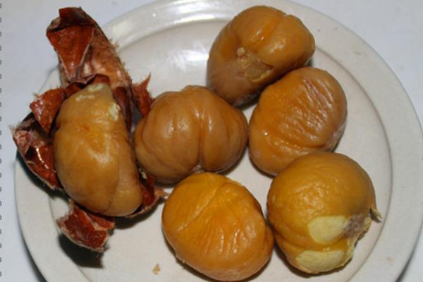 此物|煮板栗时,往锅里加点此物,煮出来的栗子香甜软糯,好吃又好剥