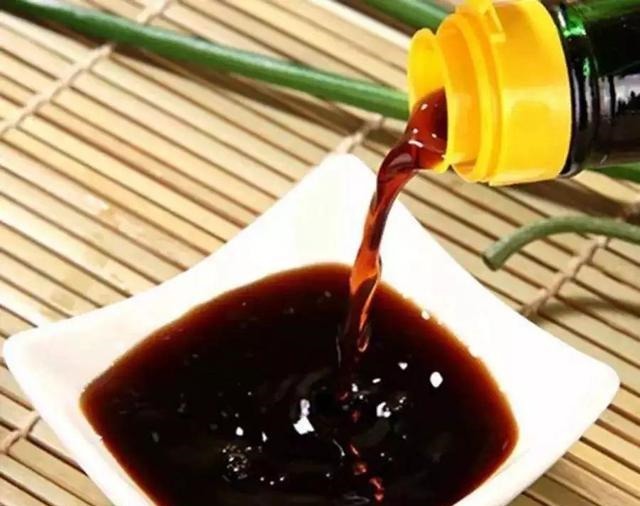 有机肥|花土硬得像石头,烂根又黄叶,灌点它很快变松软,不用换土!