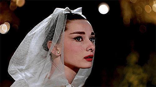 美人在“骨”不在皮,脸部有这4个特征就是骨相美人,越老越耐看