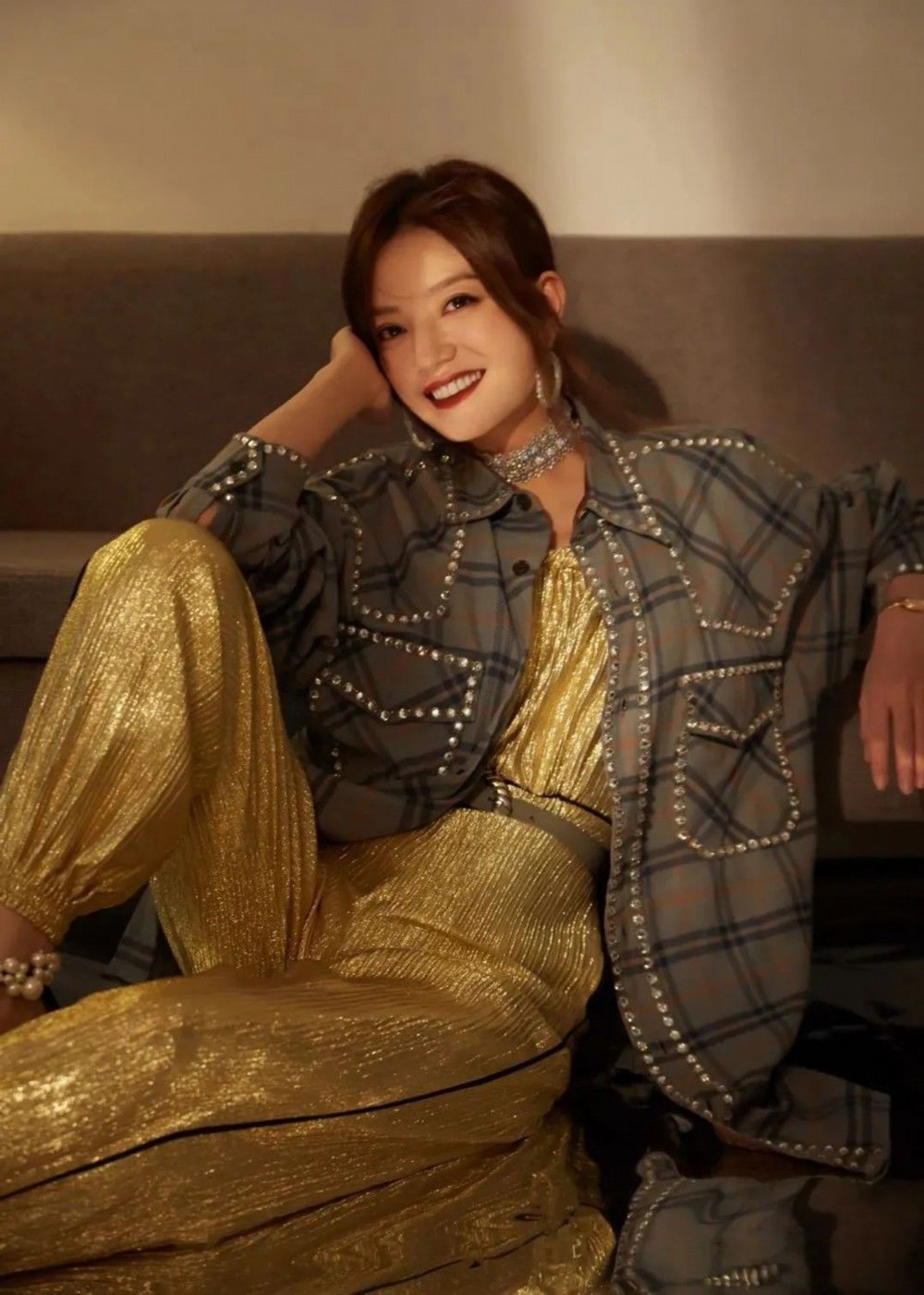 灰黄|2021年度流行色发布，准备创造新一年的灰黄!