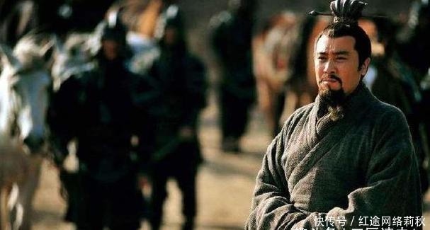 更毒|曹操盗墓养兵，那刘备是如何敛财的呢？他的手段比曹操更毒