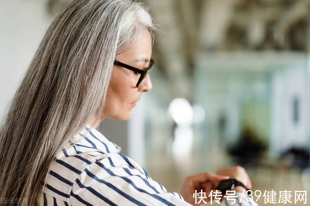 Why do white hair grow longer? You think you are old, reminder or lack of certain nutrients