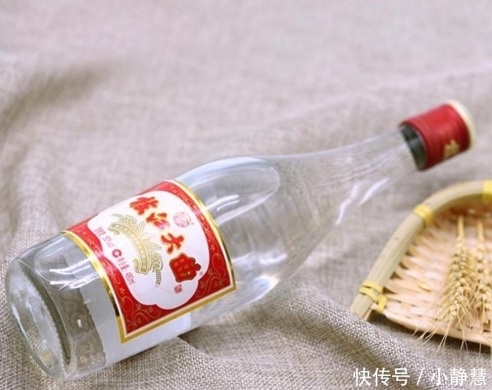 却是|中国有5种“尴尬”白酒，放超市货架常年无人问，却是实在粮食酒