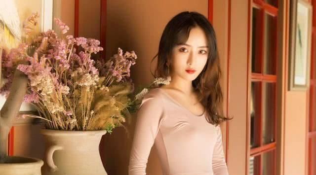 5种食物是“天然的黄体酮”,女人常吃,皮肤白嫩,越来越年轻