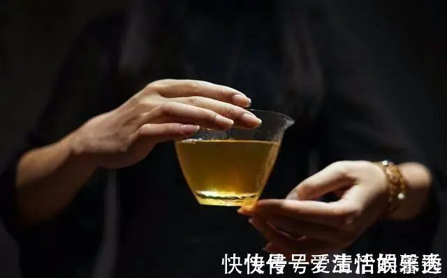 咀嚼|50岁,是寿命的“决定期”!长寿还是短命,有哪些表现?