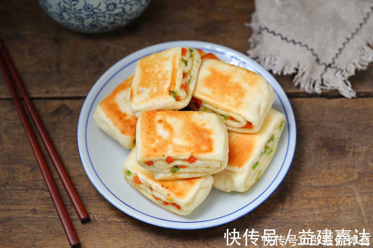 比馒头还好吃的切面饼，我家三天两头就做一锅，不用发面省时省力