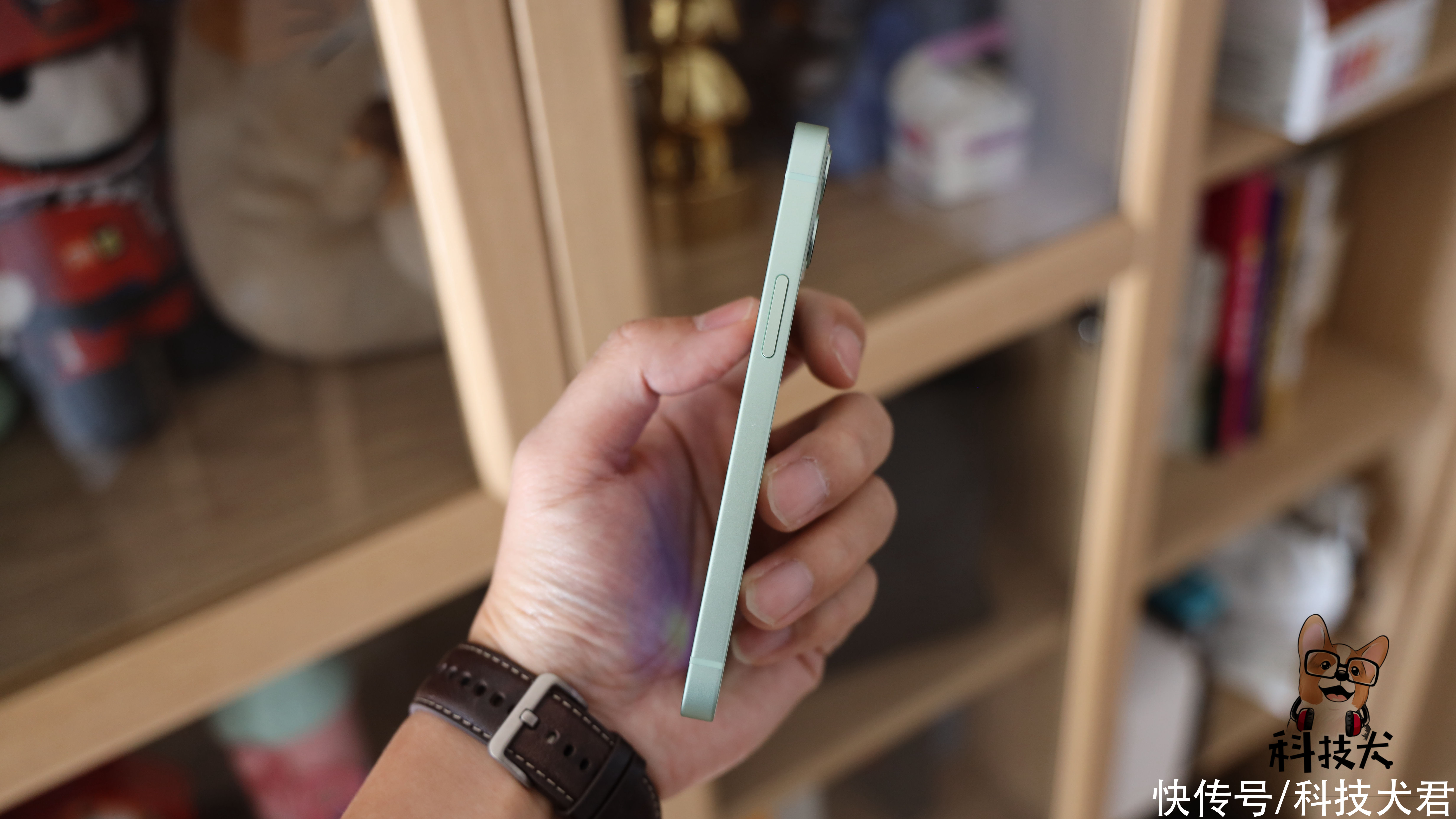 人群|iPhone 12 mini使用分享，这几类人群不适用