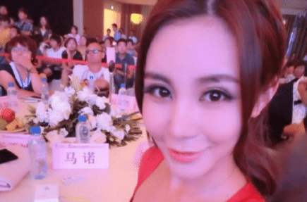 非誠勿擾|相親節(jié)目里那個“寧愿坐在寶馬里哭”的女孩,如今過得如何?