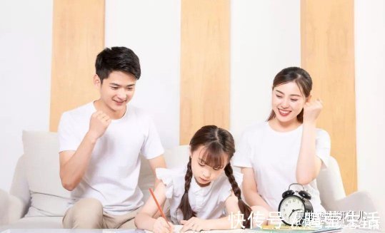 孩子|经常顶嘴与不顶嘴的孩子,长大后性格差异明显,父母别不当回事