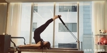 颜值|28岁瓜子脸女生,颜值高、身材好,通过健身解锁完美身材