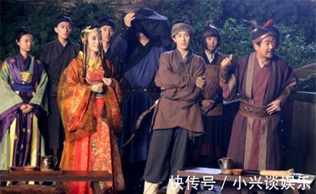 小手牵小狗|拯救无聊期:那些冷门,却意外很好看的综艺节目,你知道几个?