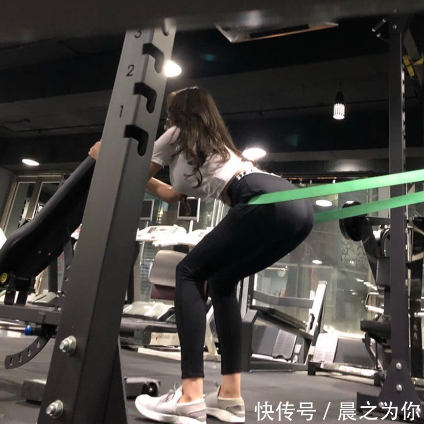 韩国|爱运动的韩国气质网红，称健身就是为了更好的享受美食！