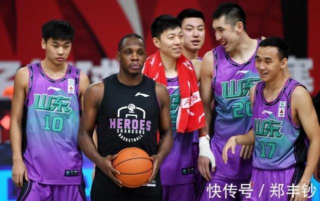 集结|山东男篮正式集结!确定赛季最低目标,在寻找第三外援,悍将伤愈