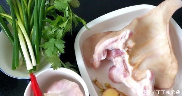 猪蹄过后,中国又一次用酒和蔬菜征服了外国人