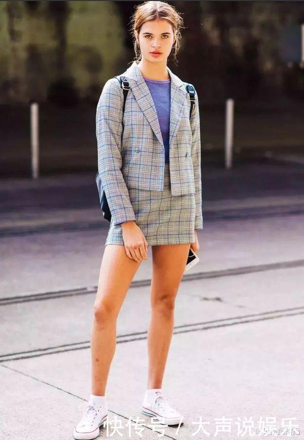 优雅|今年火了一种穿搭,叫“格纹半裙+外套”,优雅时髦显气质