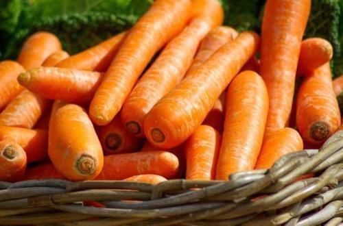 胡萝卜|想要长寿要学会吃，离不开三种食物、排毒养颜，身体年轻态
