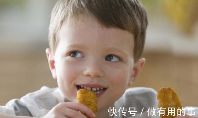 长高|13岁女孩身高停在128,医生诊断:都是爸妈的好习惯害得