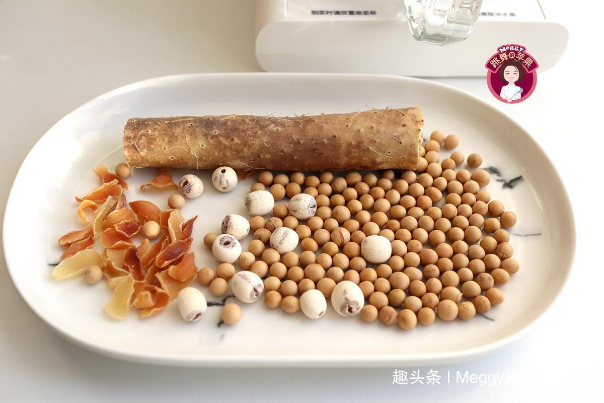 自制豆浆是用干豆还是湿豆跟我做,1天1杯,神清气爽,安心入睡