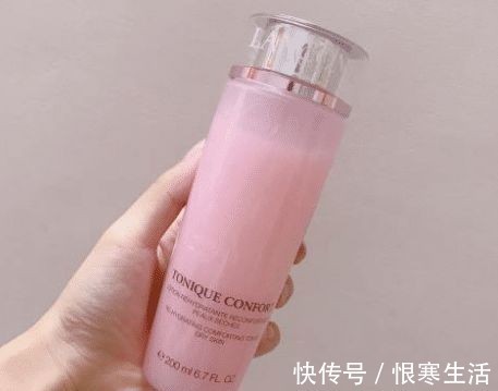 希思黎|这些年我用过的差评化妆品,风再大也不要买!你踩雷了几款?