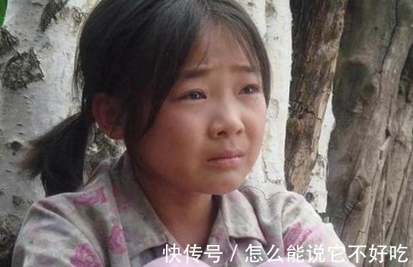 舅妈|父亲是百万富翁，“鬼脸少女”却满身伤疤，宁流浪吃垃圾也不回家