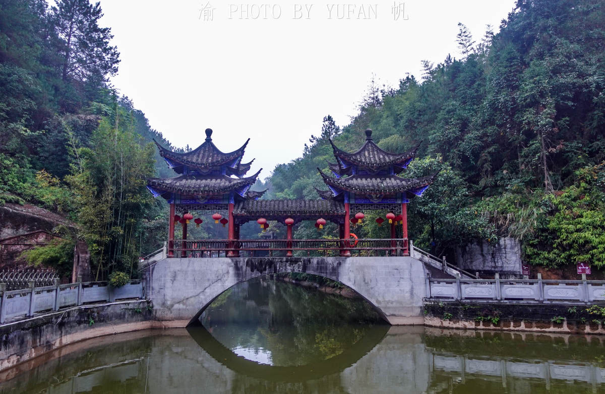 古朴|规模宏大的土家族皇城，藏在鄂渝湘三省市交界的大山中，令人震撼