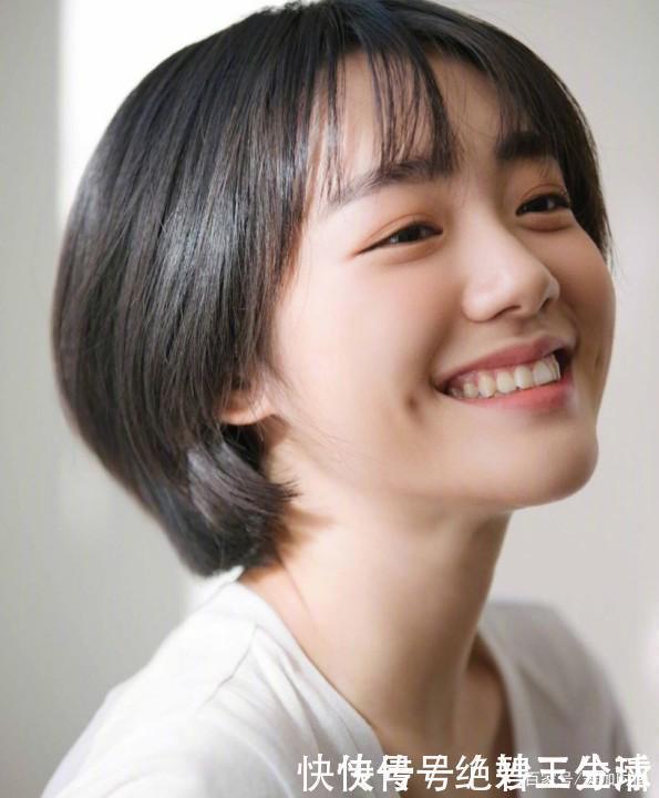 标准|女生脸上有这“3条线”,就是标准的“女神脸”,不化妆都很耐看