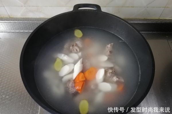  立冬遇到这菜一定买，吃它对眼睛好，胜过猪肝，3元一斤要常吃