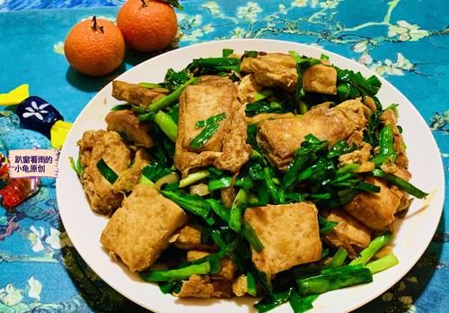 鸡蛋豆腐新吃法,比饭店做得还好吃,上桌后一扫而光,太下饭了