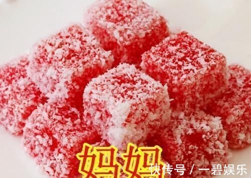 同是“吃西瓜”，男友切VS妈妈切，看到闺蜜擦下哈喇子