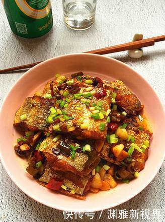 做法|带鱼做法这么多,我只推荐这一种,搭配啤酒做出来真的香