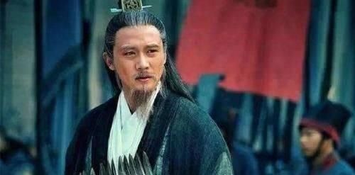 可惜|诸葛亮和郭嘉在临死前,都想把此人杀了,可惜两人都失败了