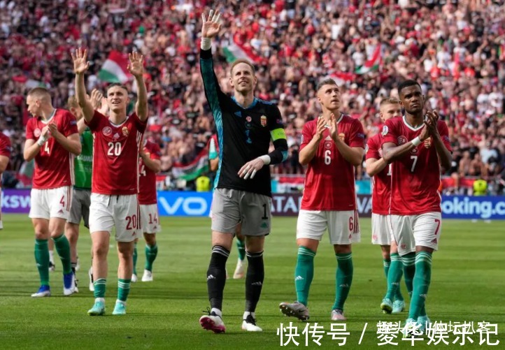 世界冠军|深度:密防+反击!6万球迷见证黑马爆大冷,姆巴佩拯救世界冠军