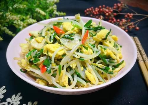  不到|天冷后，我爱上吃这菜，爽口美味，营养低脂，炒一盘不到5块钱！