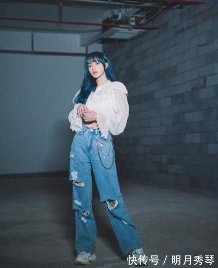 导师|程潇当导师教学员跳舞,完了,她跳得比学员好而且还比学员帅