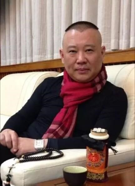 郭德纲|郭德纲家的书房,堪比图书馆了