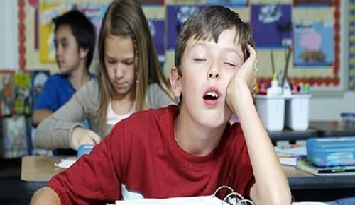 小时候|为什么有的人小时候好看,长大后却变丑了?真相太扎心了