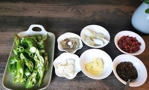 家常鸡肉菜谱，炒鸡，简单营养美味，比大盘鸡好吃，吃不够