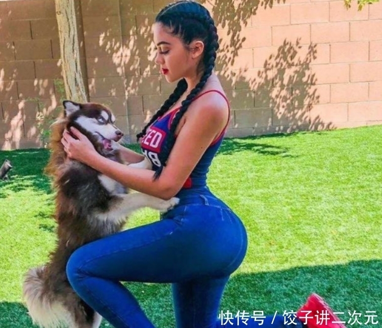 性感|美国健身女孩,臀围远超卡戴珊,魅力十足,健身才是硬道理