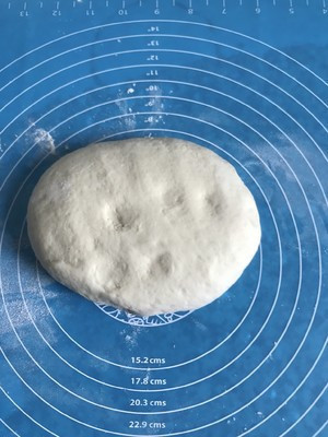 这种三角饼卖的都很贵,教您在家做,外酥里软,咬一口酥掉渣