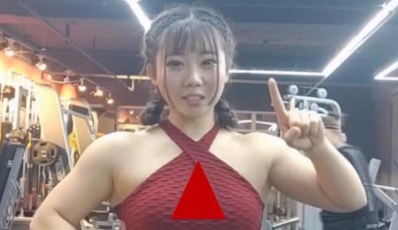 小哪吒|学生妹长得甜美身材却碾压大多数男性,还自称“全网小哪吒”