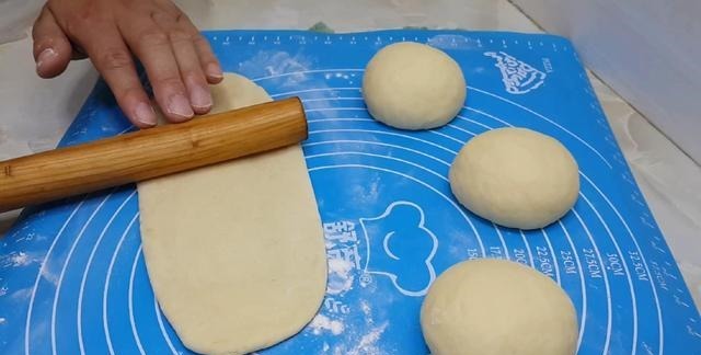 爱吃烧饼的要收藏了,加2个鸡蛋,个个蓬松暄软,比面包香甜好吃