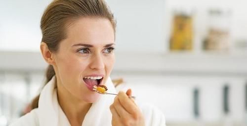 补充雌激素|天然黄体酮找到了,女性平时吃点,补充雌激素,或许更有女人味