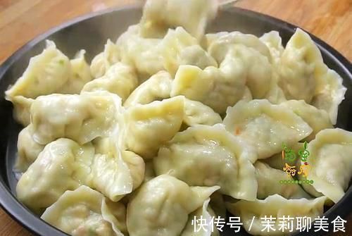 白菜|入秋后,这种饺子特好吃,皮薄馅鲜,好吃顶饱,怎么吃也不腻